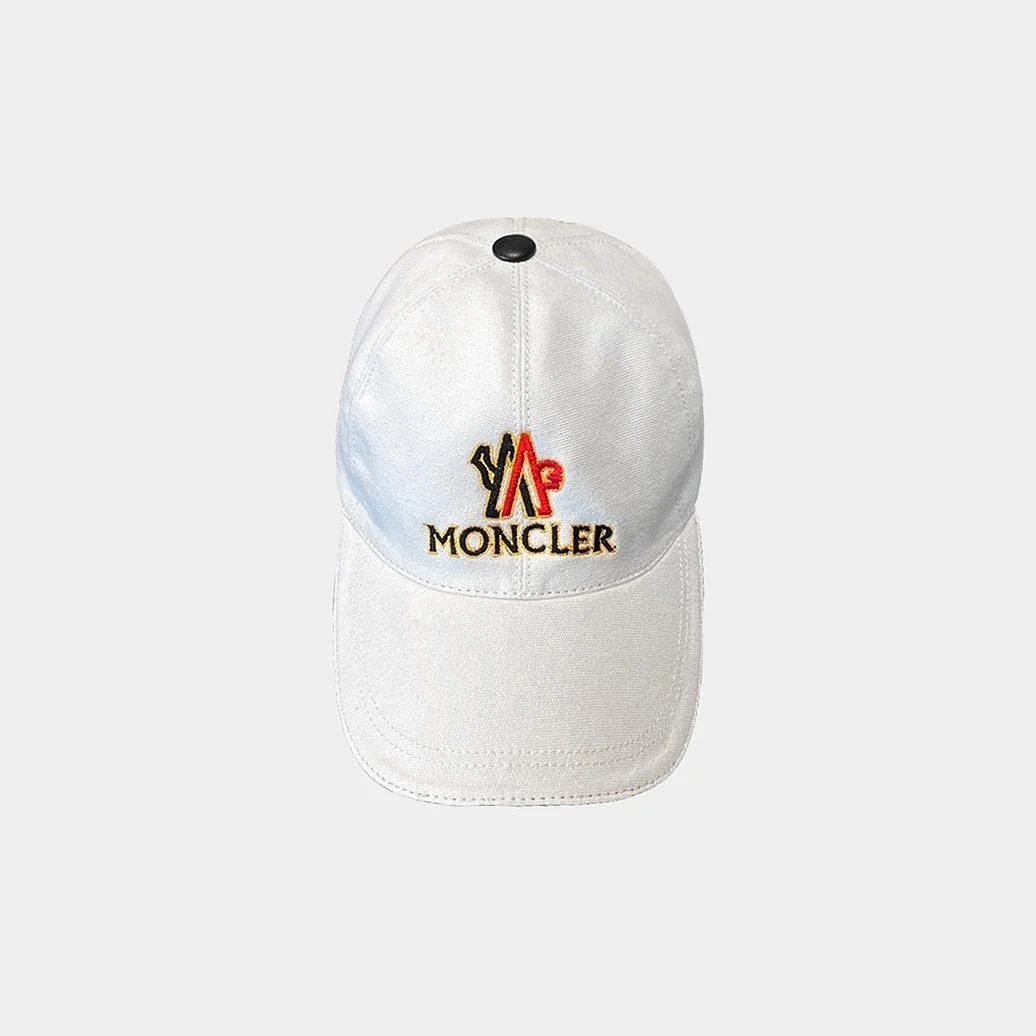 몽클레어 배색 로고 화이트 베이스볼 캡