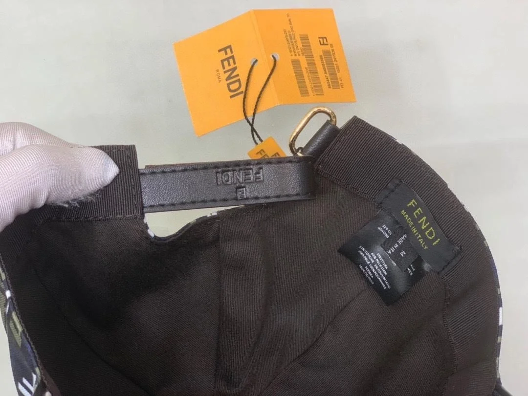 펜디 FF 풀 자카드 블랙 베이스볼 캡