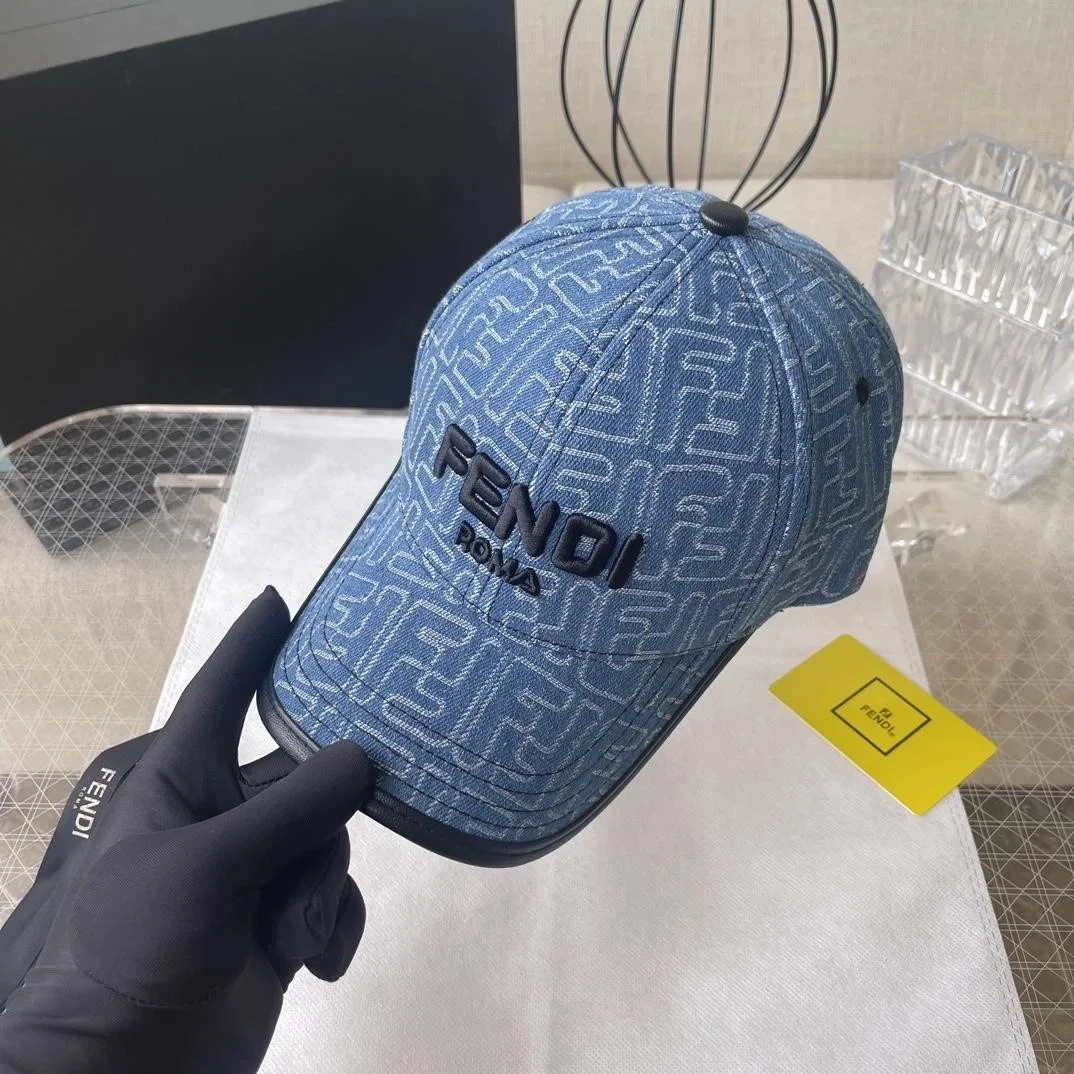 펜디 FF 자카드 블루 블랙 데님 베이스볼 캡