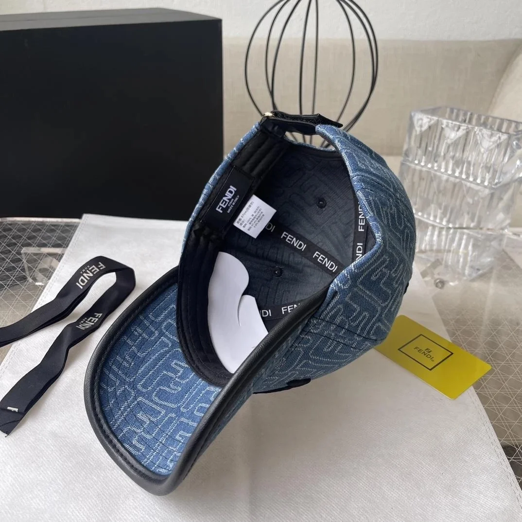 펜디 FF 자카드 블루 블랙 데님 베이스볼 캡