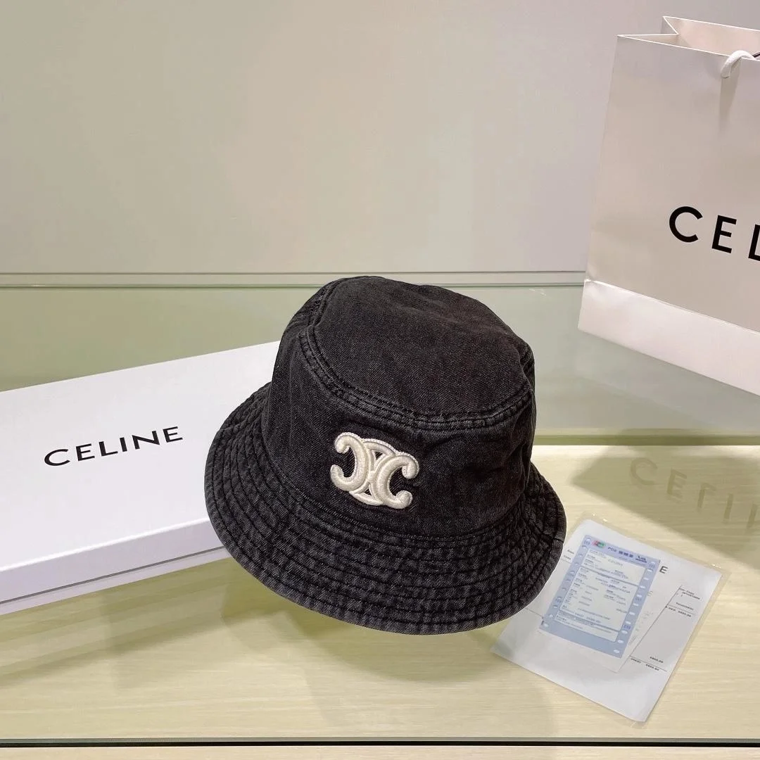 셀린느 트리옹프 블랙 데님 버킷 햇