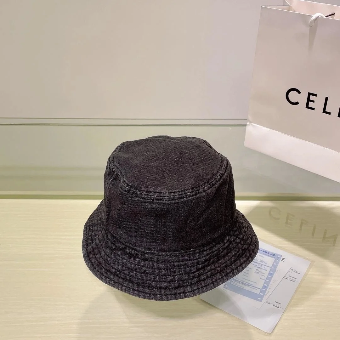 셀린느 트리옹프 블랙 데님 버킷 햇