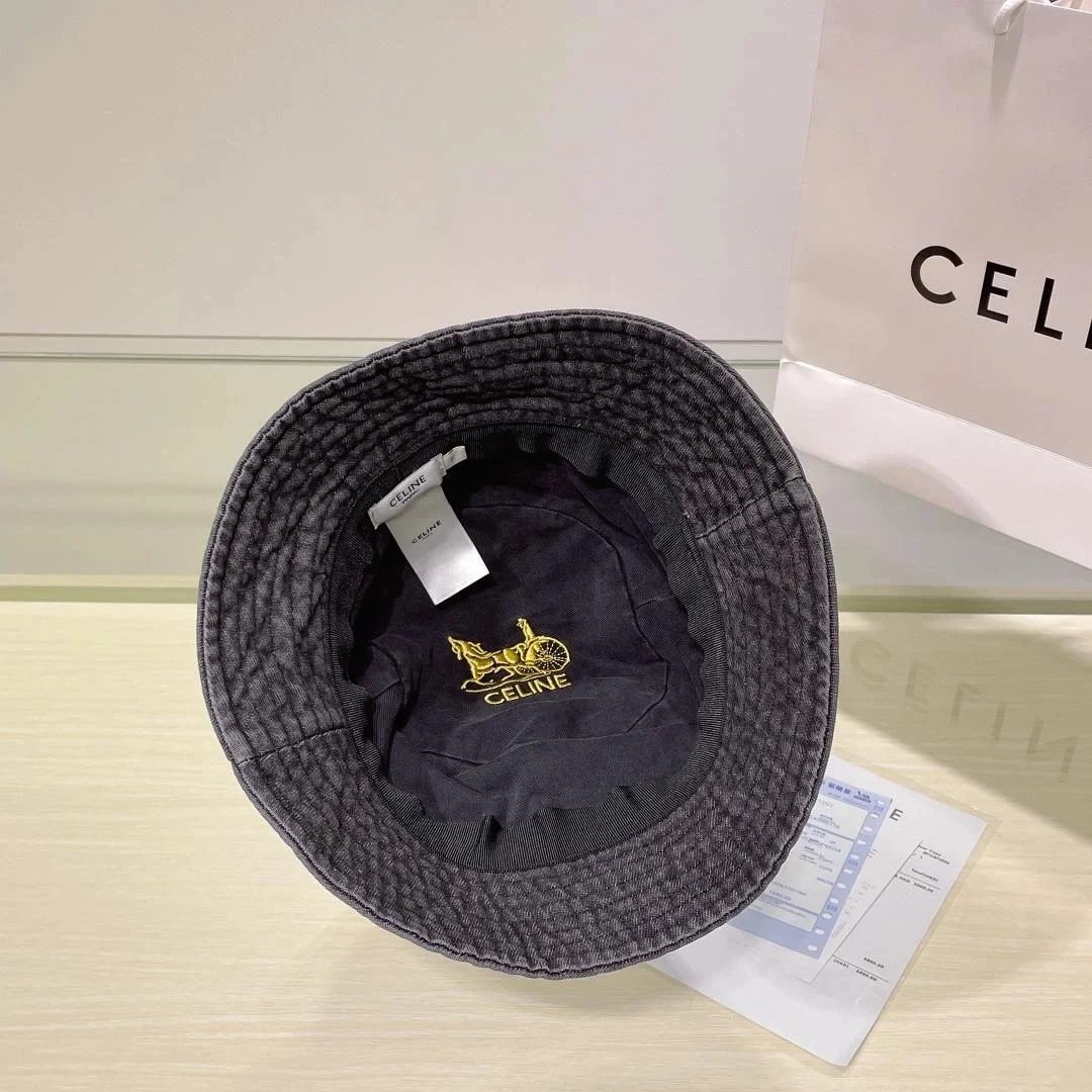 셀린느 트리옹프 블랙 데님 버킷 햇