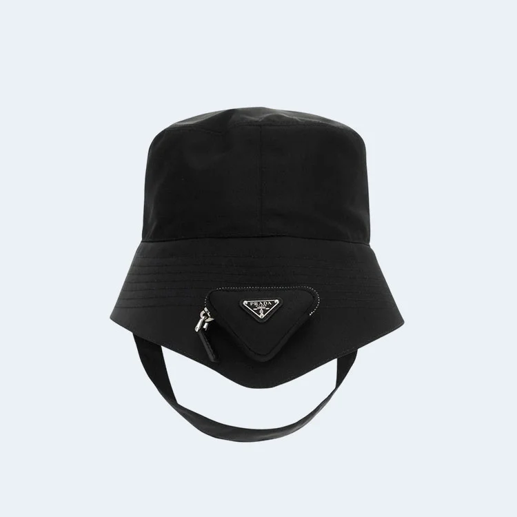프라다 삼각로고 패딩 버킷햇