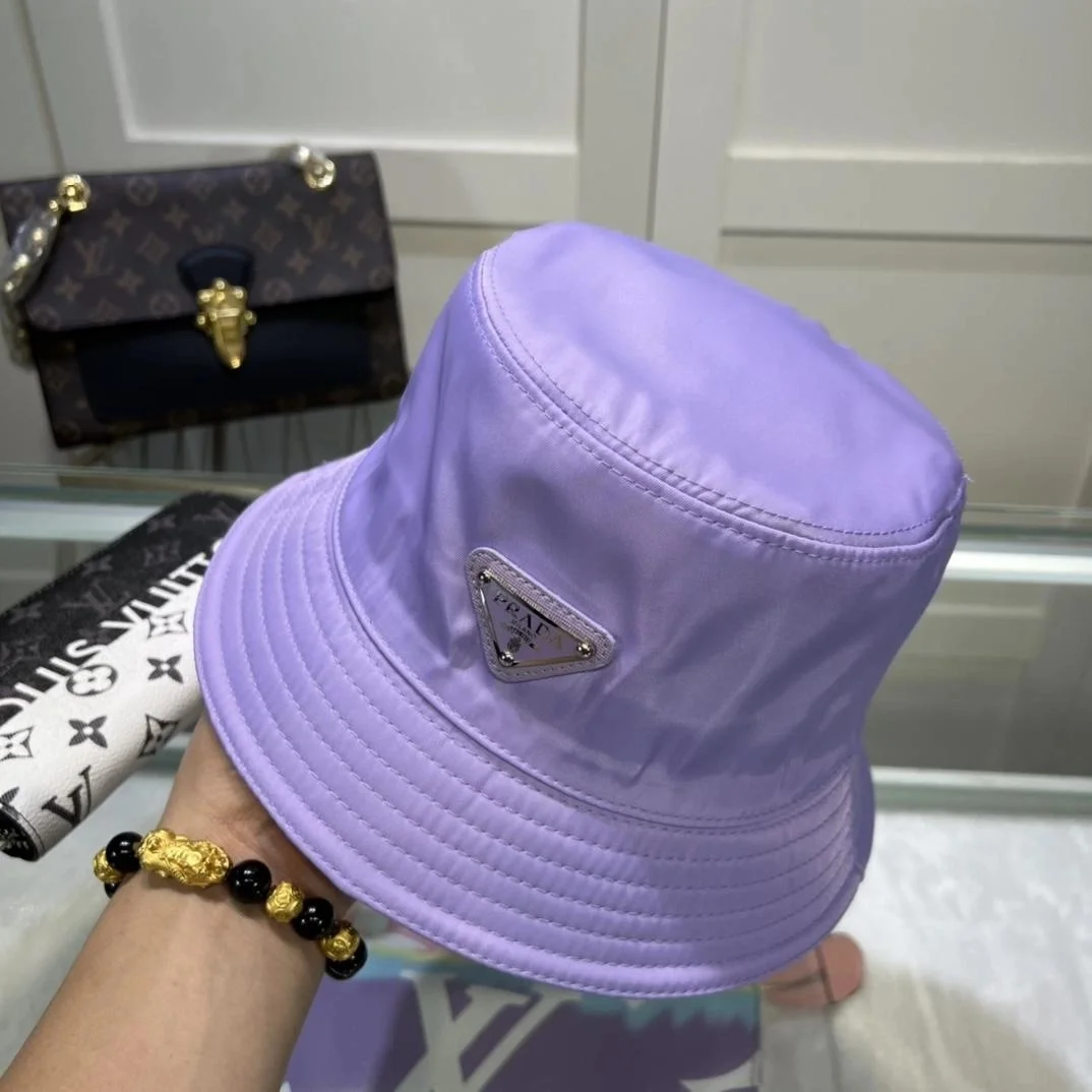 프라다 리나일론 퍼플 버킷 햇