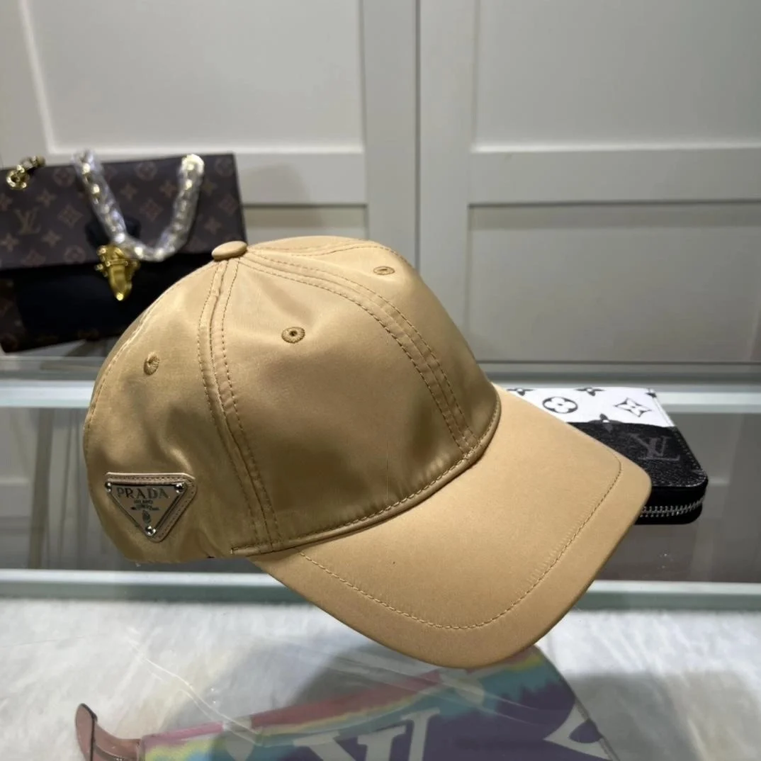 프라다 리나일론 베이지 베이스볼 캡