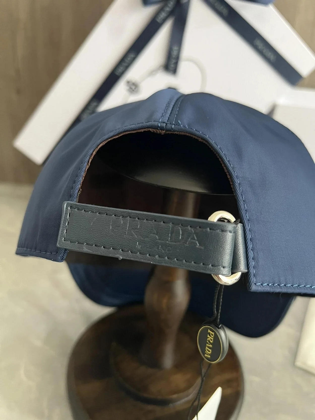 프라다 로고 플래그 네이비 베이스볼 캡