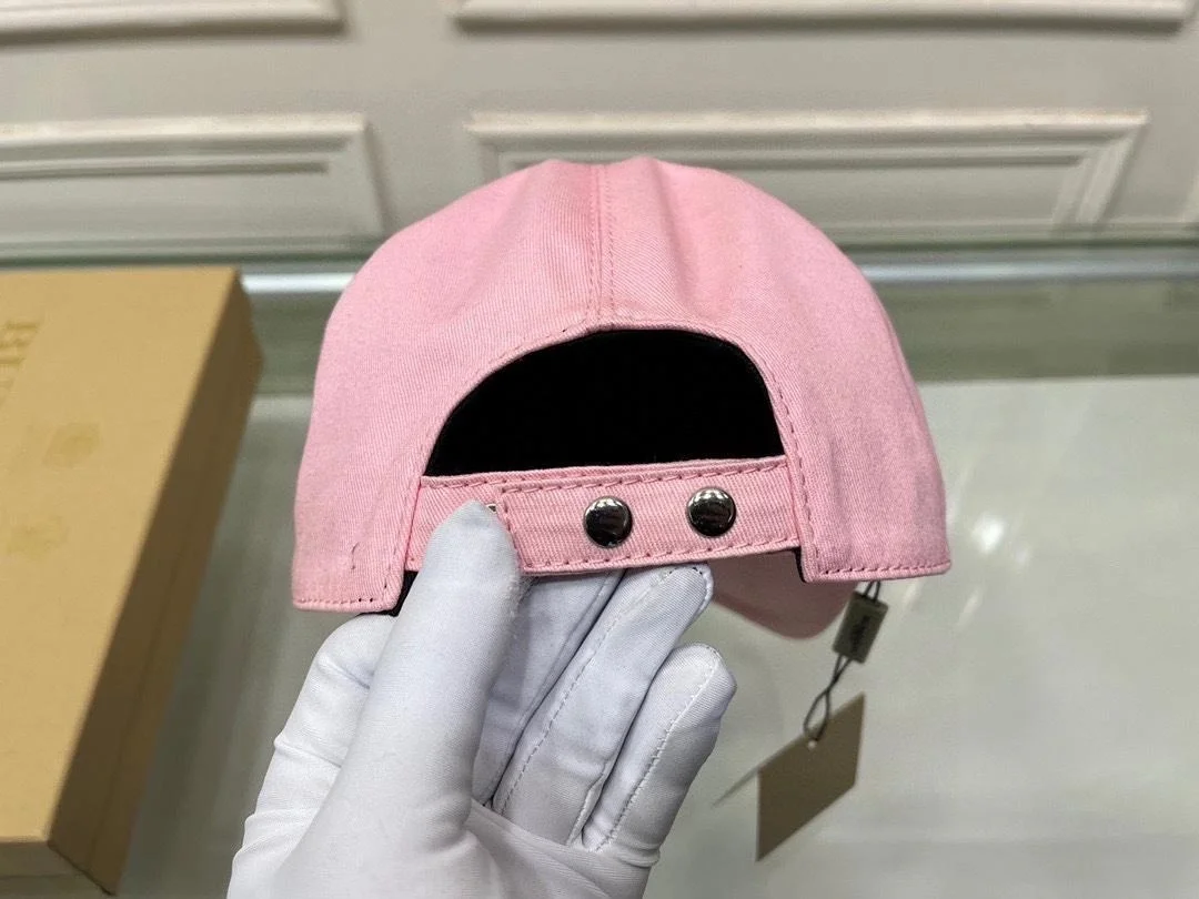 버버리 TB 자수 로고 핑크 코튼 베이스볼 캡