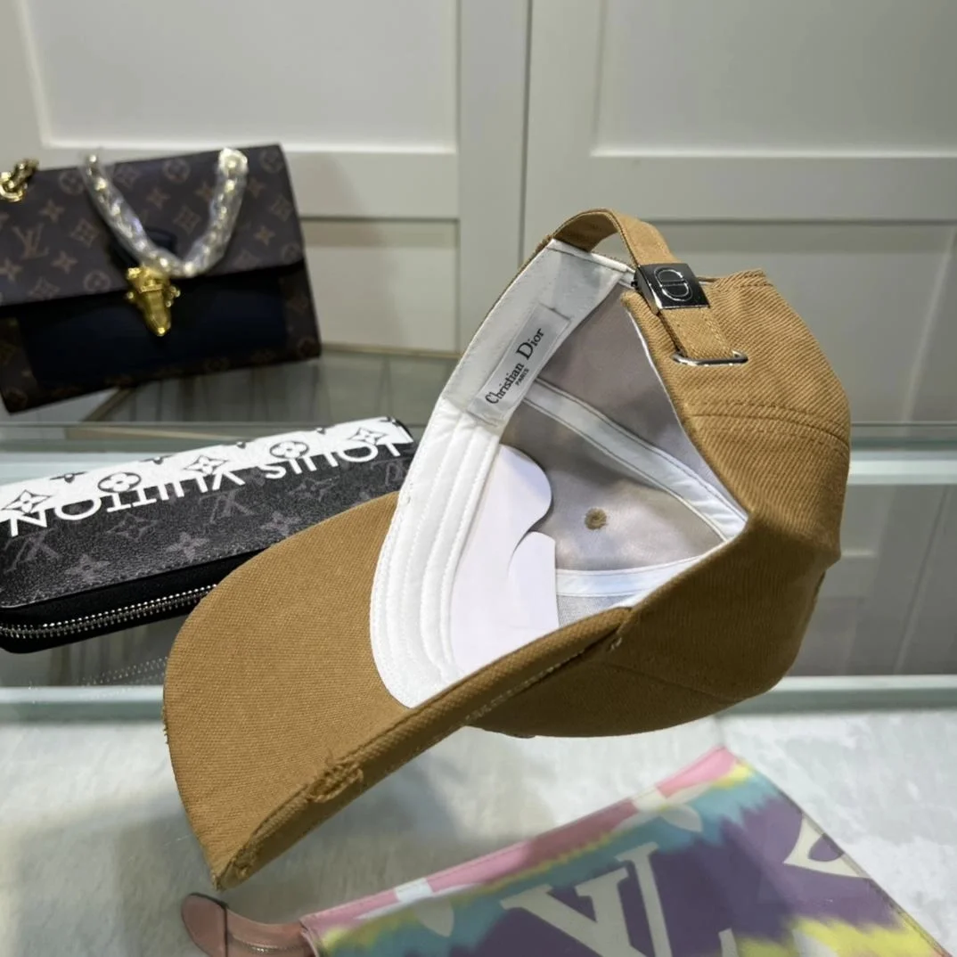 디올 빈티지 진베이지 캡