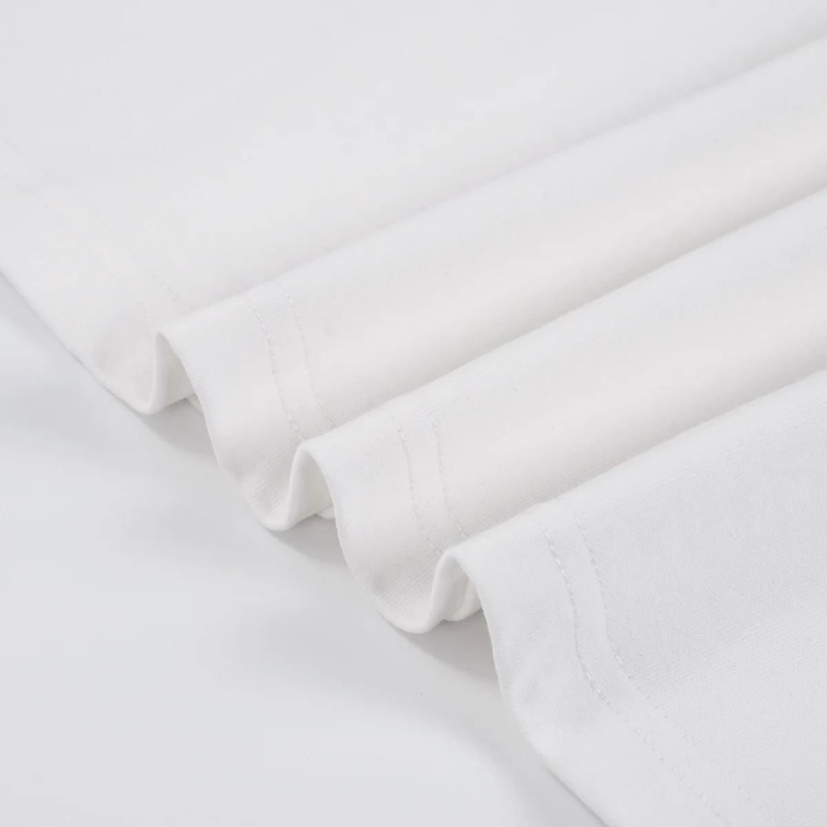 몽클레어 테니스 로고 패치 티셔츠 화이트