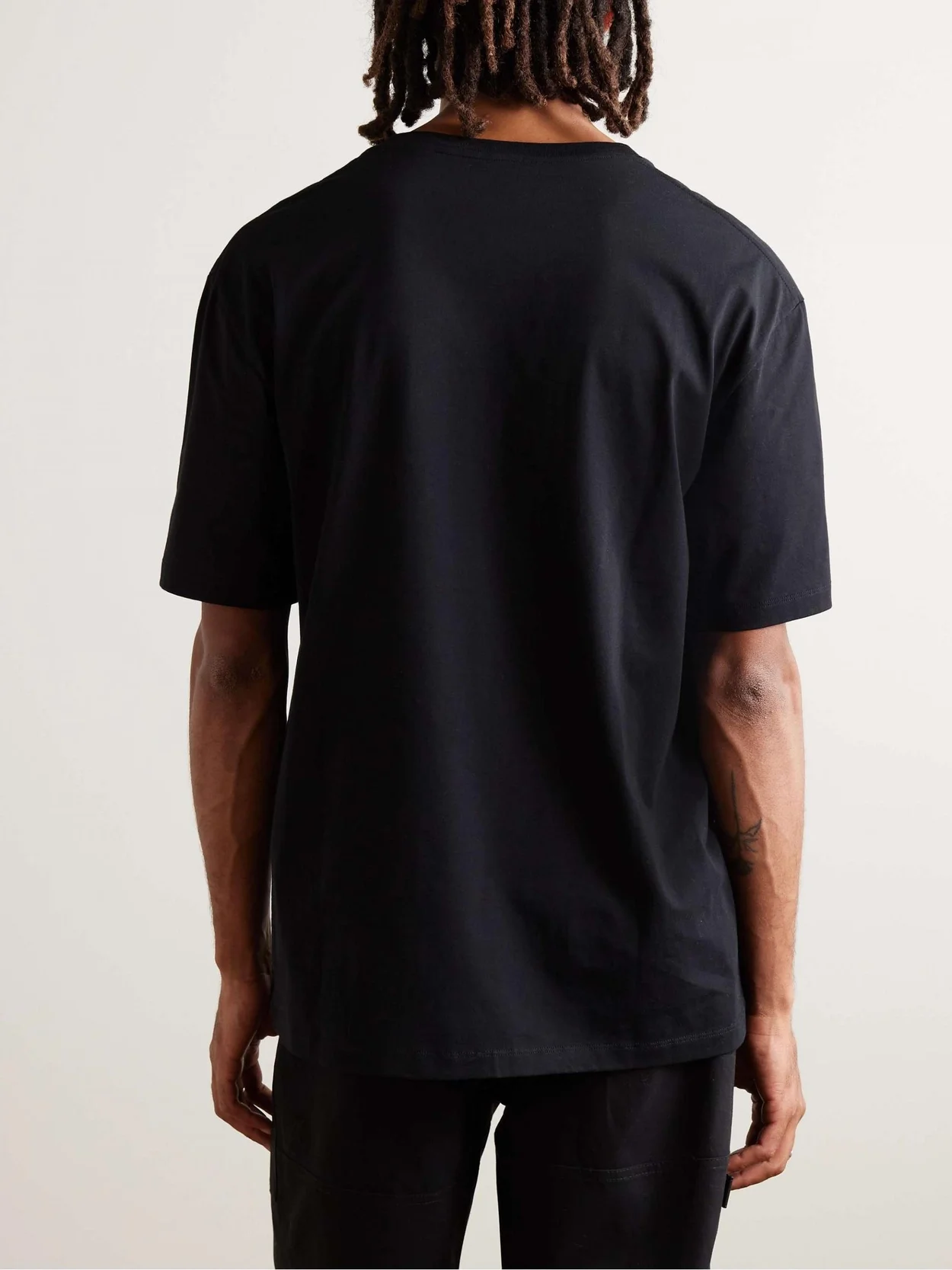 로에베 로고 자수 코튼 저지 티셔츠 블랙