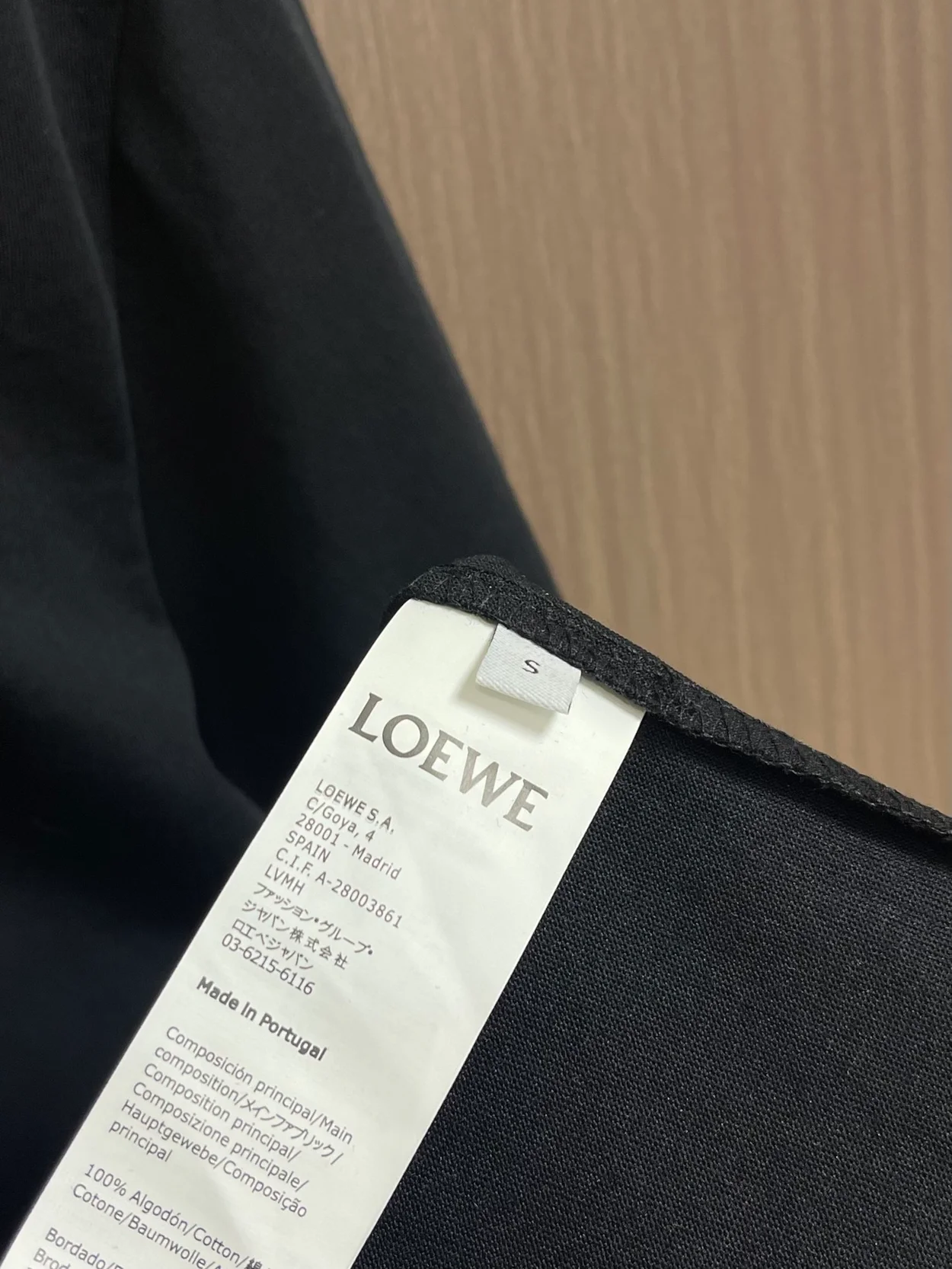 로에베 로고 자수 코튼 저지 티셔츠 블랙