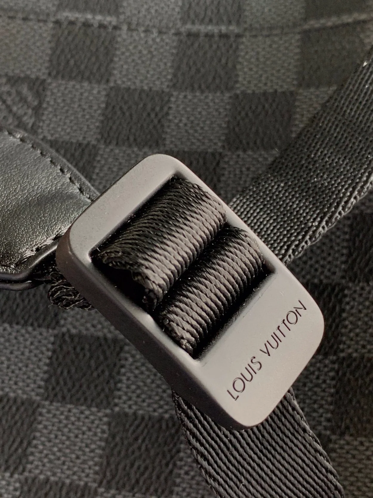 루이비통 유틸리티 백팩 N40279