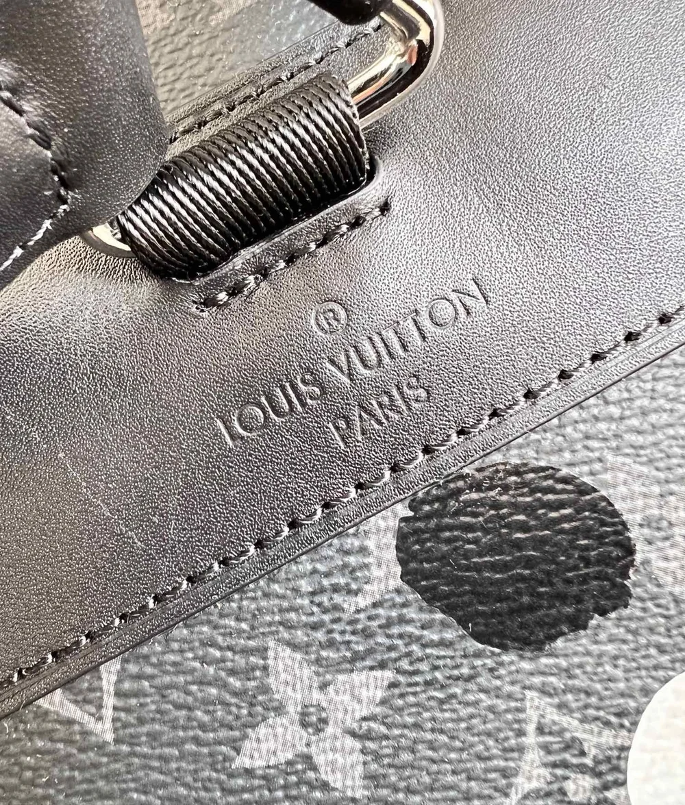 루이비통 x YK 크리스토퍼 백팩 MM M46403