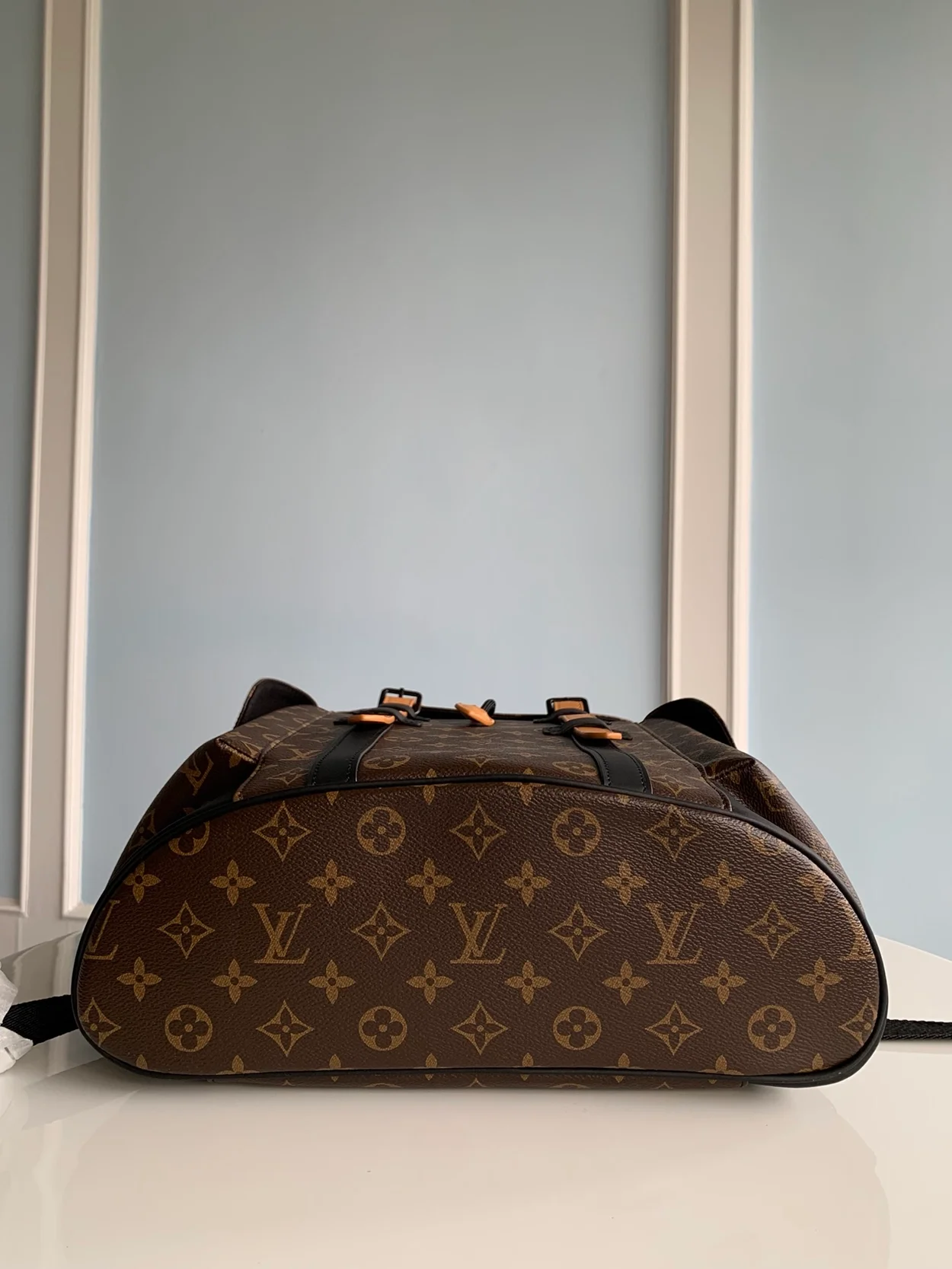 루이비통 크리스토퍼 MM 백팩 M46686