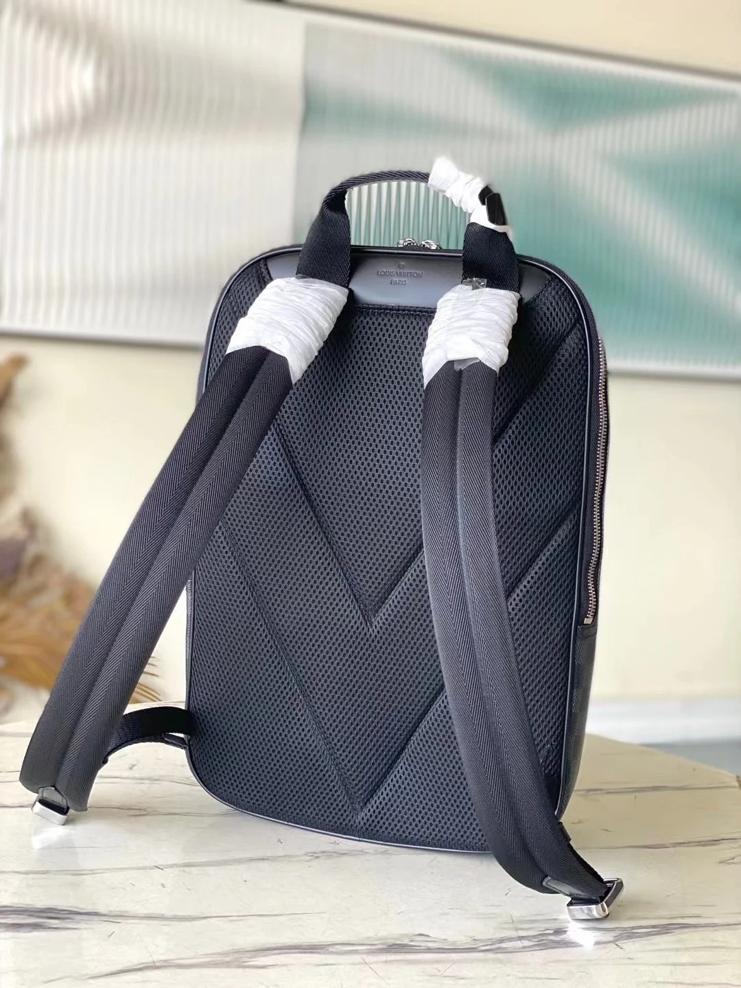 루이비통 마이클 NV2 백팩 N45279