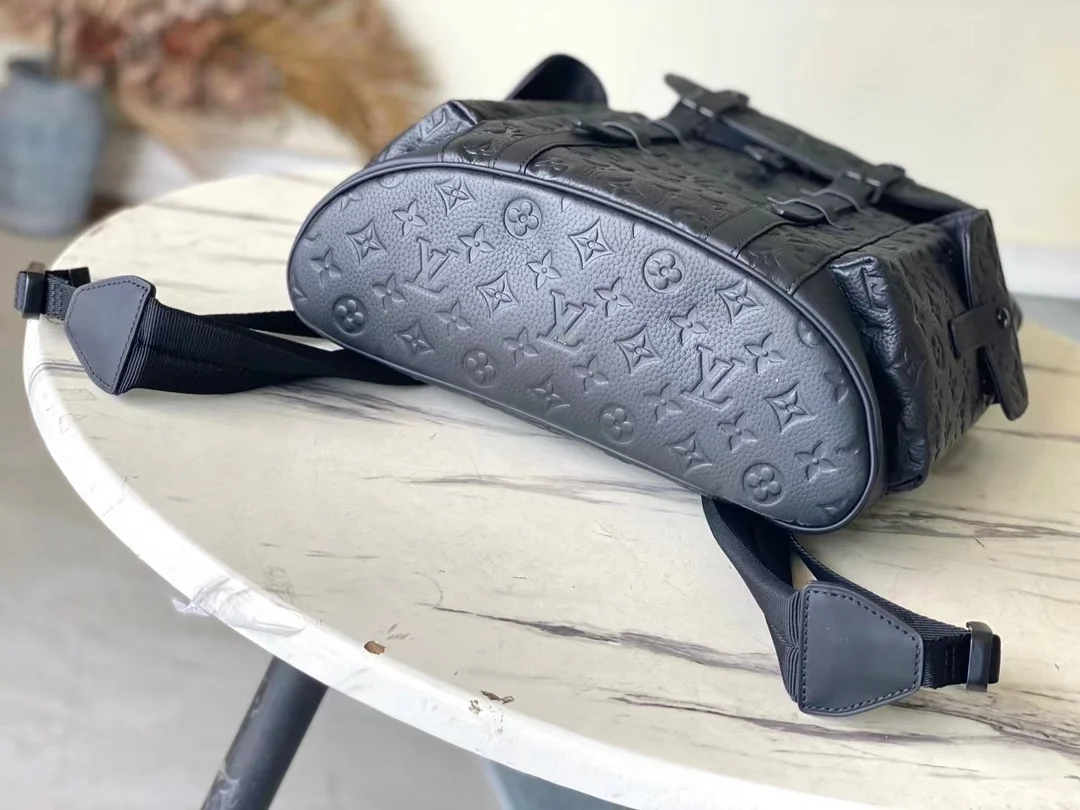 루이비통 크리스토퍼 MM 백팩 M55699