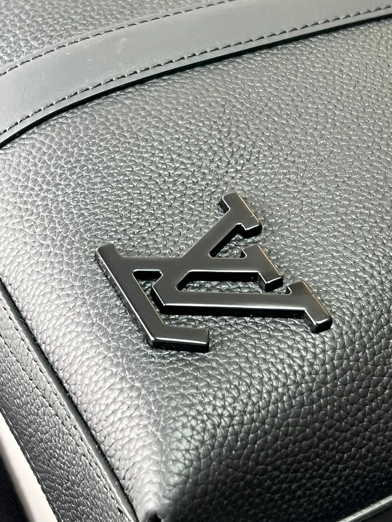 루이비통 브리프케이스 M59159