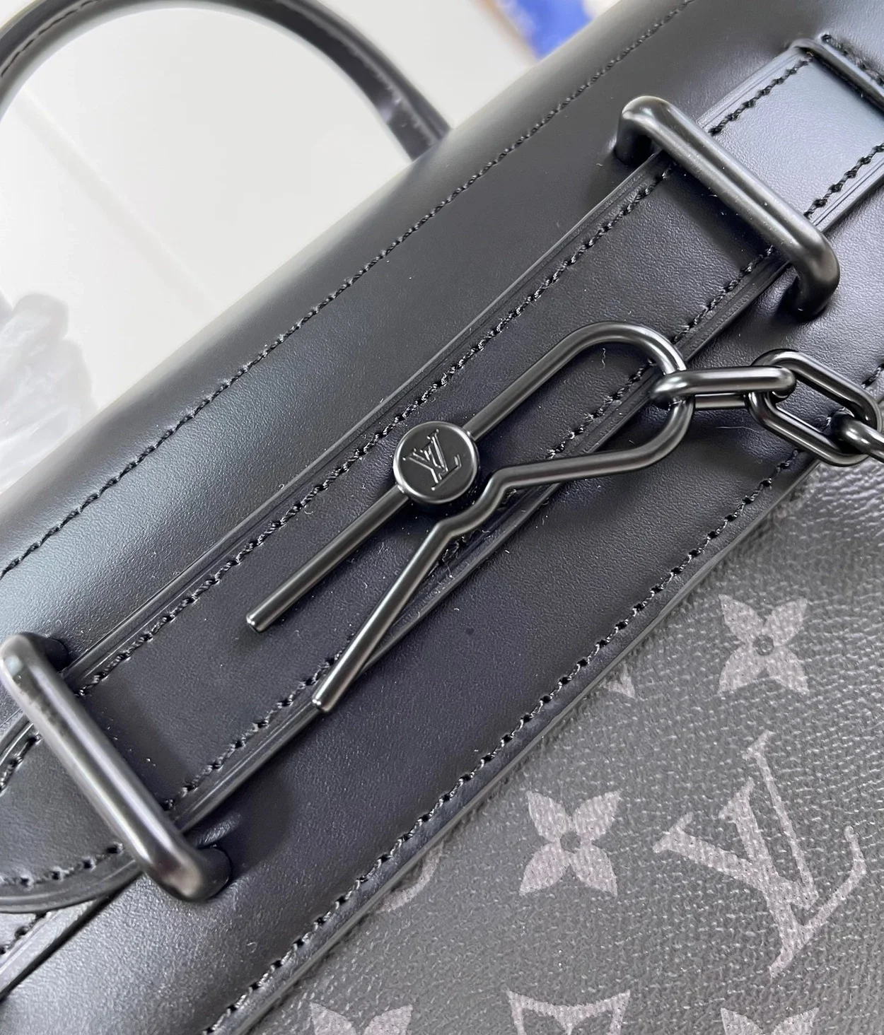 루이비통 모노그램 이클립스 스티머 PM M46953