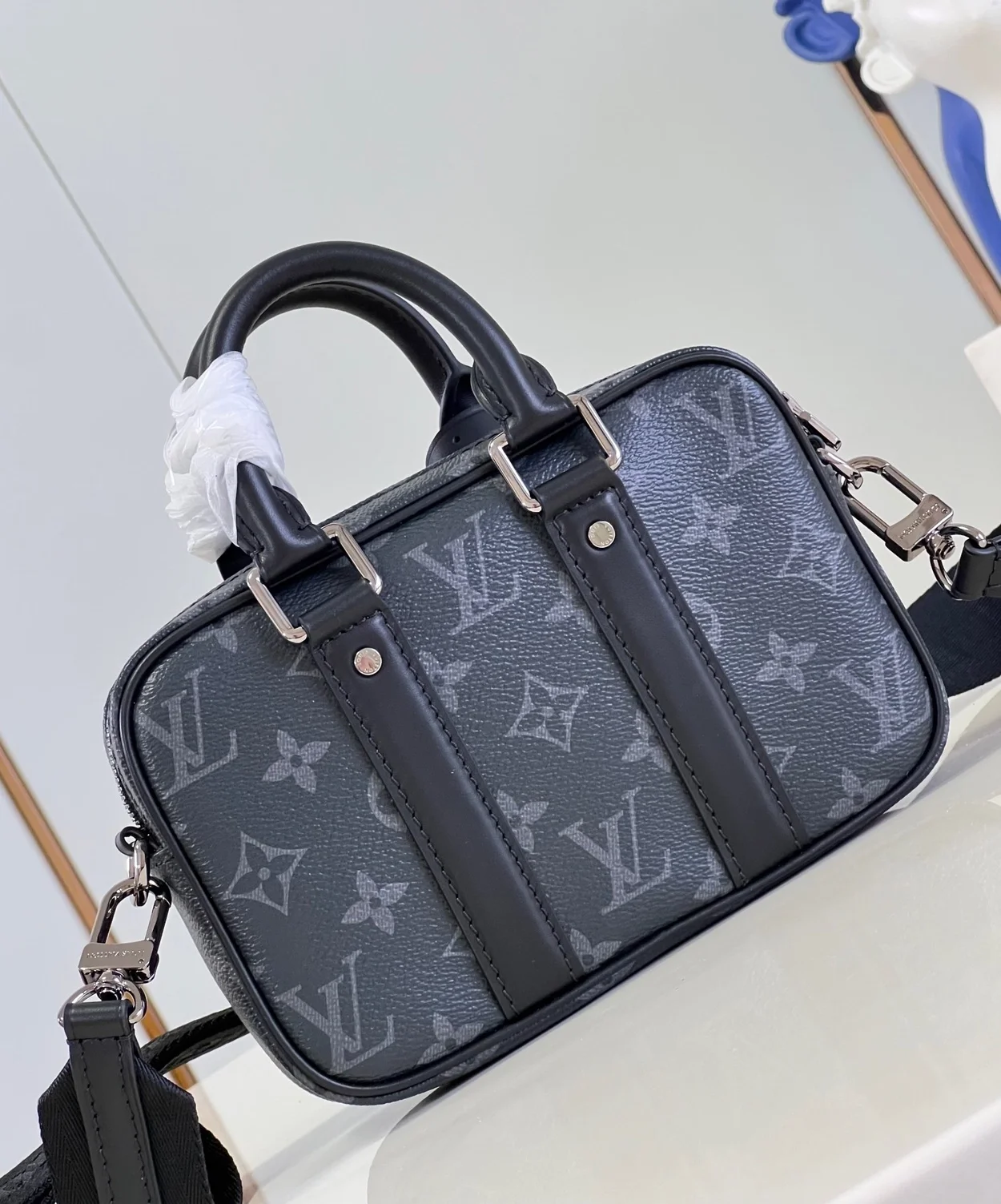 루이비통 나노 포르테 도큐먼트 보야주 M82770