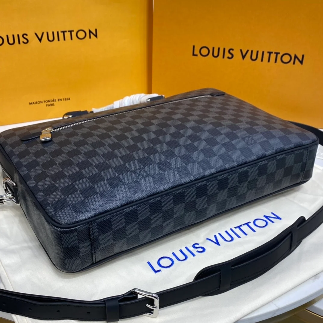 루이비통 포르테 도큐먼트 백 MM N50200