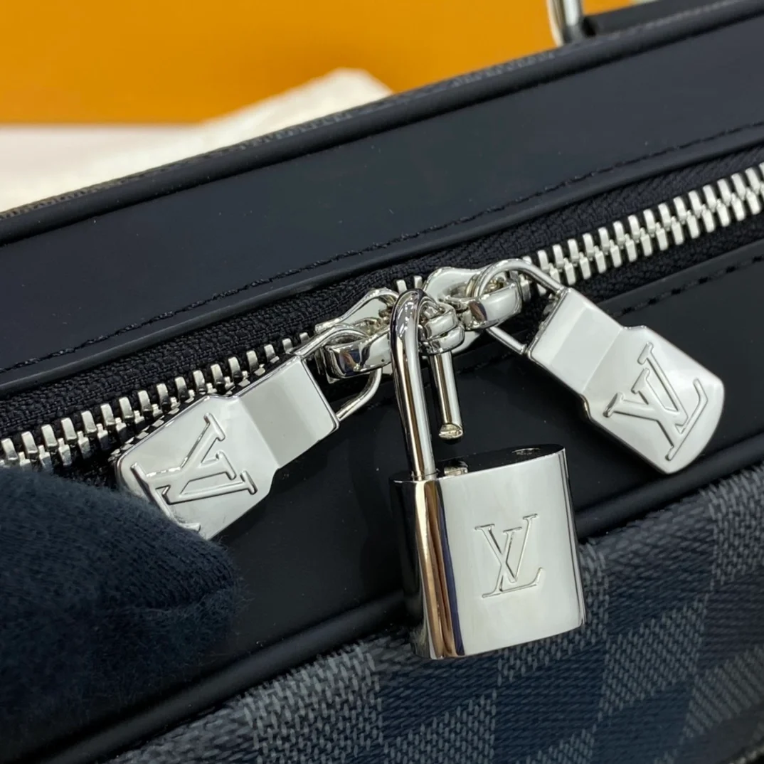 루이비통 포르테 도큐먼트 백 MM N50200