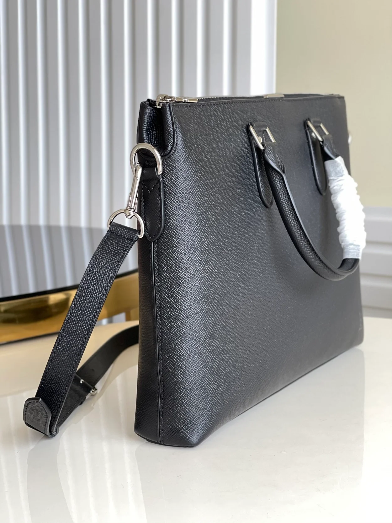 루이비통 안톤 소프트 브리프케이스 블랙 M33416