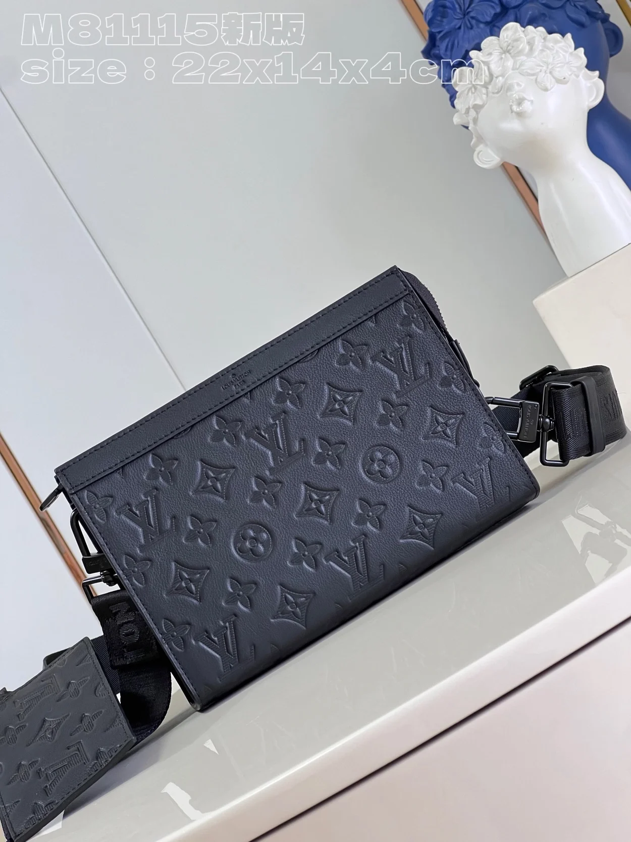 루이비통 가스통 웨어러블 월릿 M81115