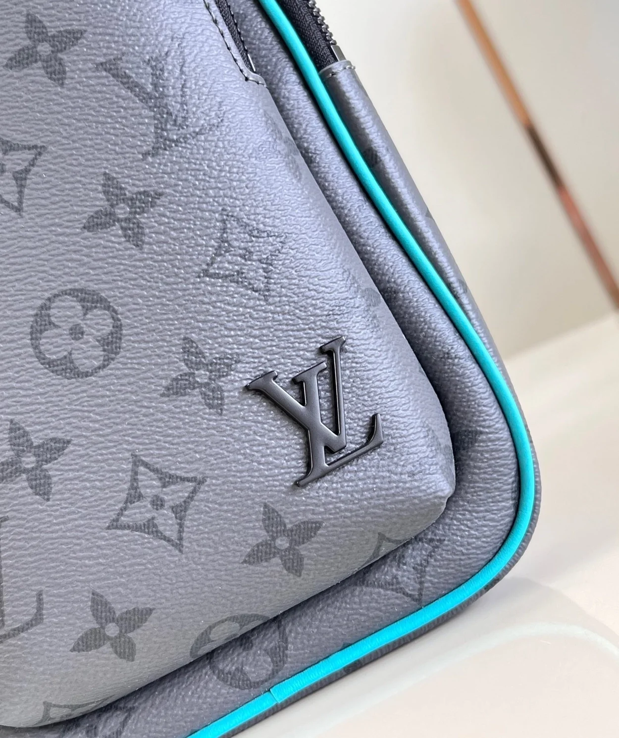 루이비통 에비뉴 슬링백 PM M11703