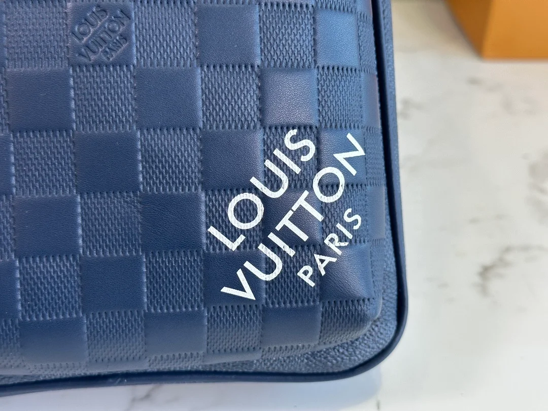 루이비통 아베누 다미에 인피니 슬링백 N40439