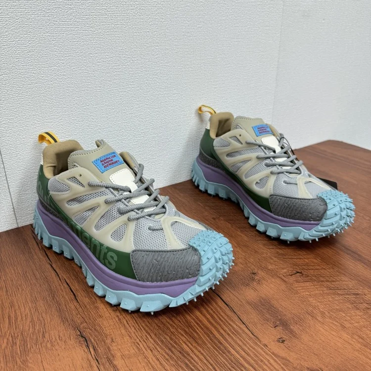 몽클레르 트레일그립 아메바