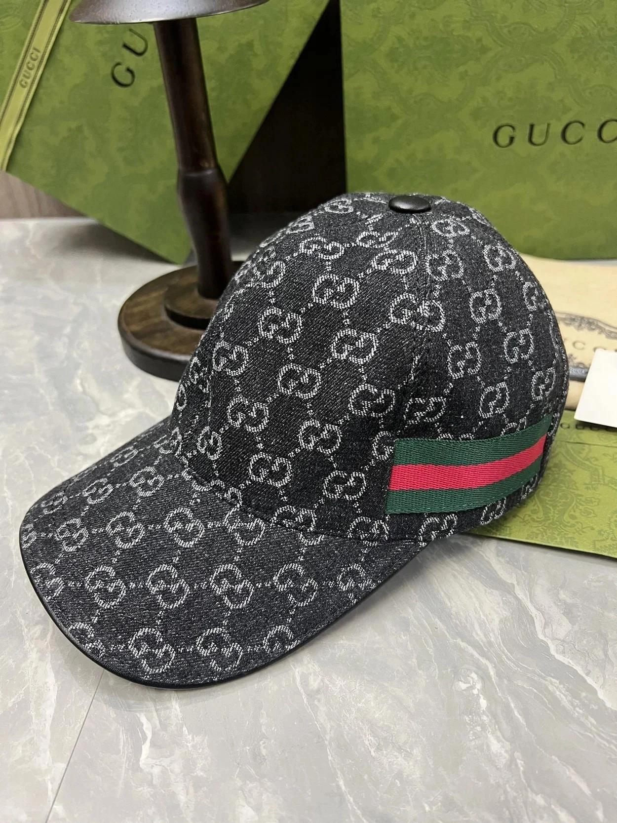 구찌 GG 자카드 웨빙 블랙 코튼 베이스볼 캡