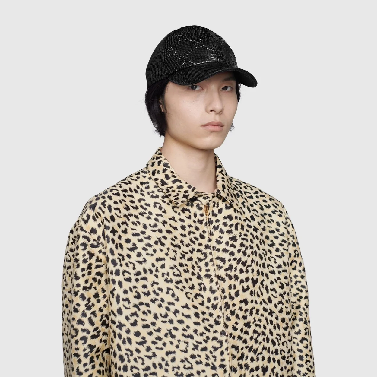 구찌 GG 엠보스 야구 모자