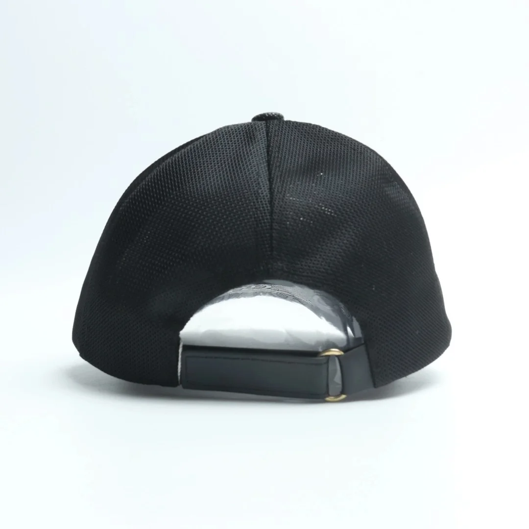 구찌 GG 엠보스 야구 모자