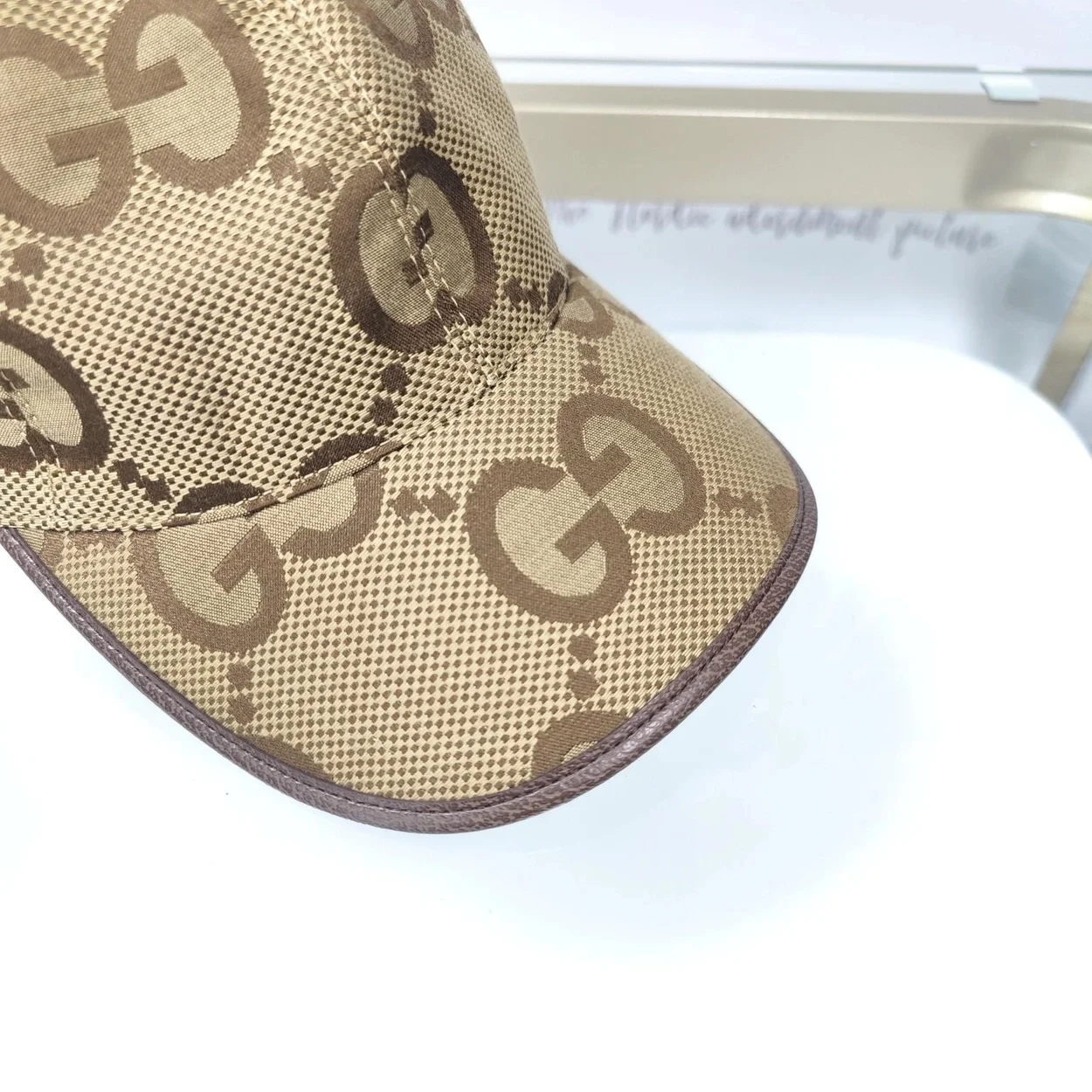 구찌 GG 슈프림 베이스볼 캡