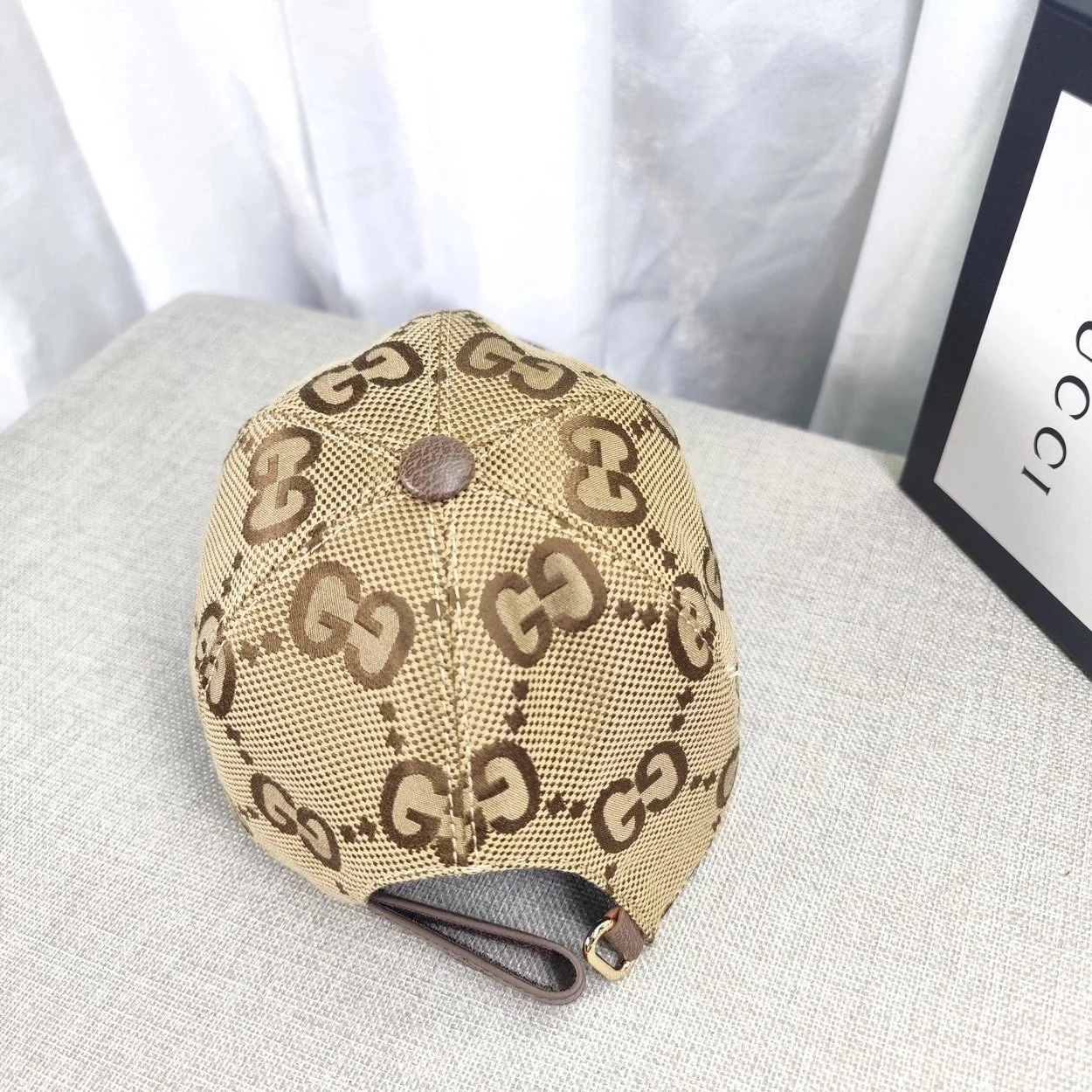 구찌 GG 슈프림 내추럴 코튼 베이스볼 캡