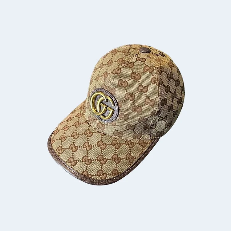 구찌 GG 골드 메탈 로고 베이지 베이스볼 캡
