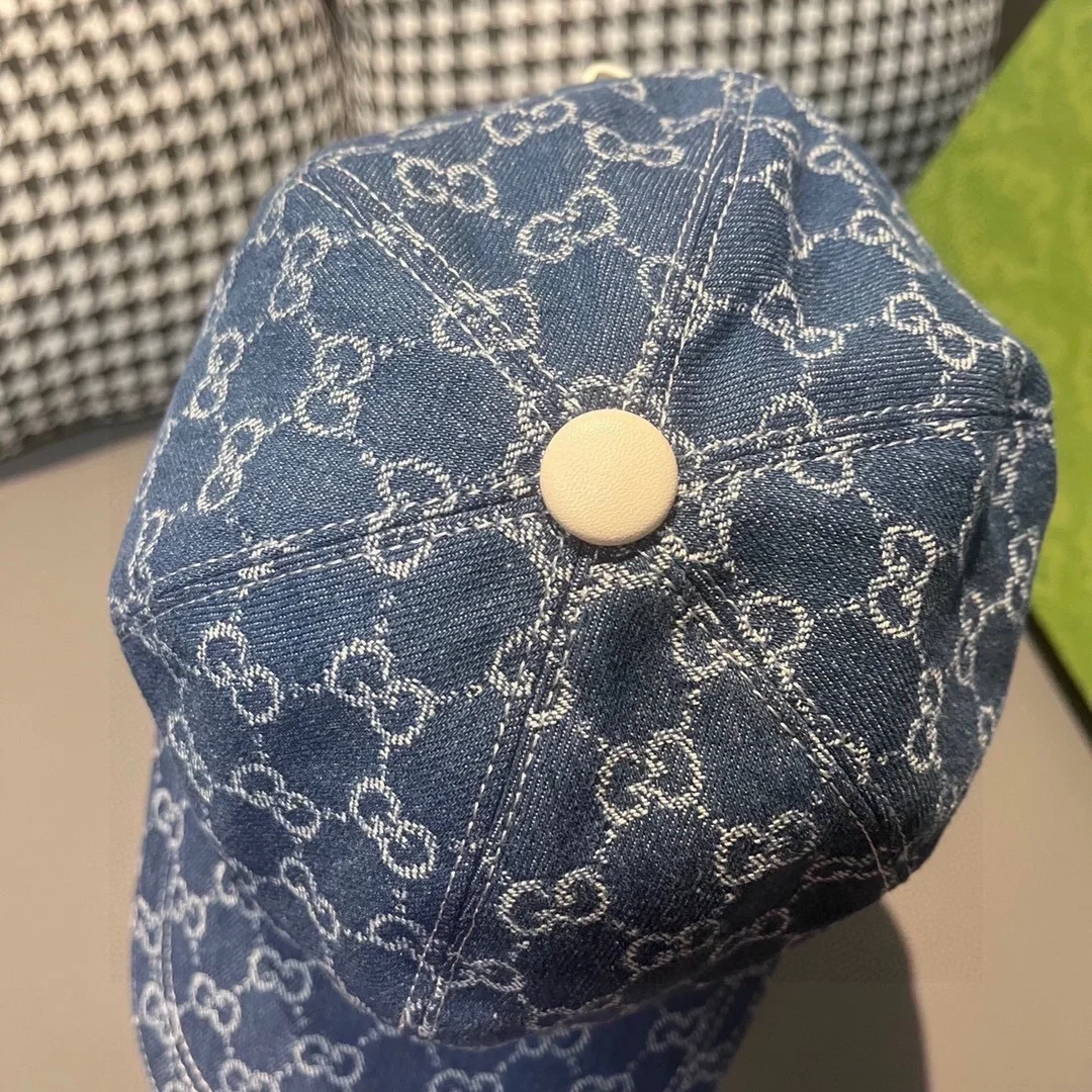 구찌 GG로고 베이스볼 캡 블루