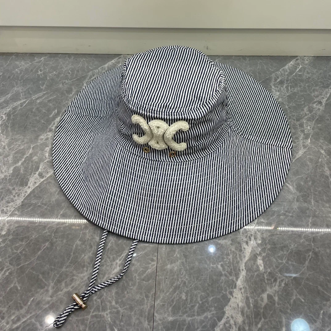 셀린느 스트라이프 트리오페 워킹햇