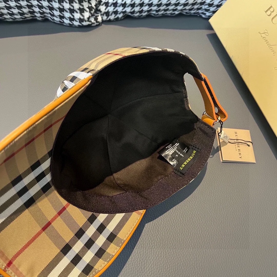 버버리 하우스 체크 코튼 베이스볼캡