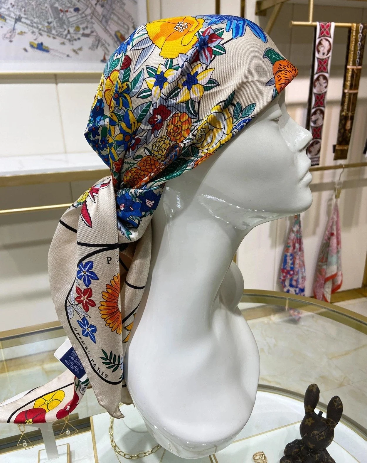 에르메스 플랑플뢰르 90 크림 스카프