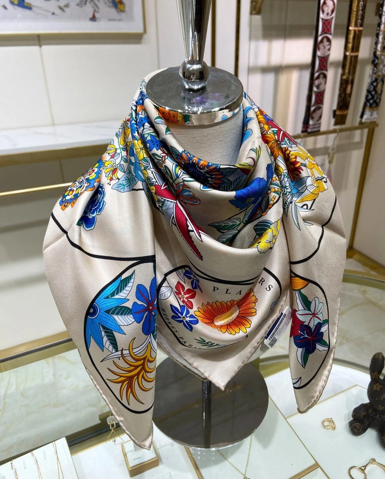 에르메스 플랑플뢰르 90 크림 스카프