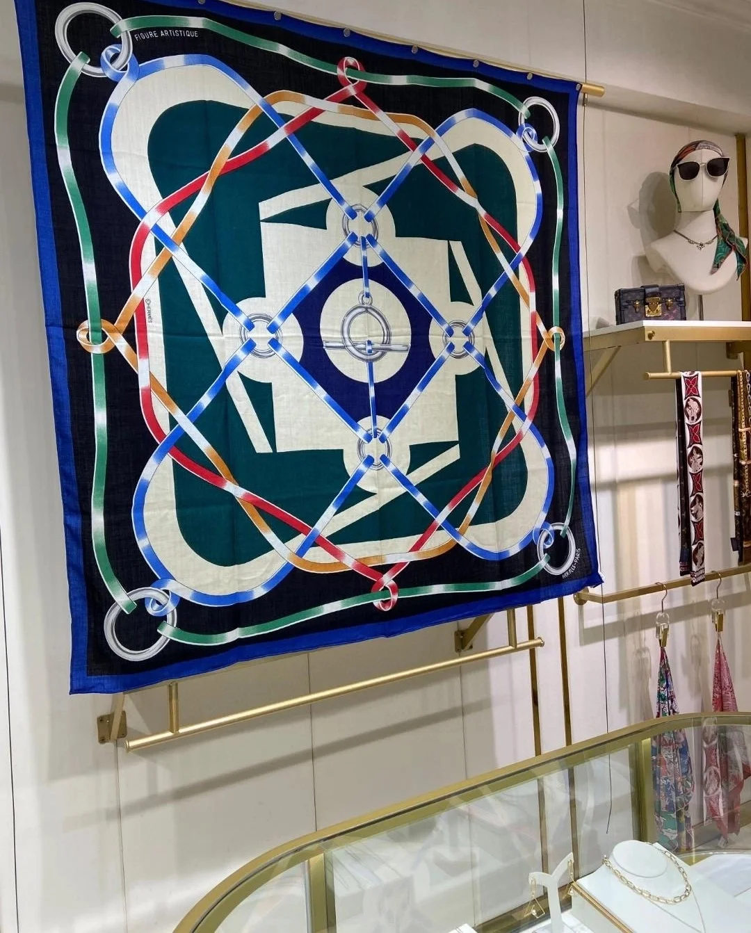 에르메스 Figure Artistique 90 마린 스카프