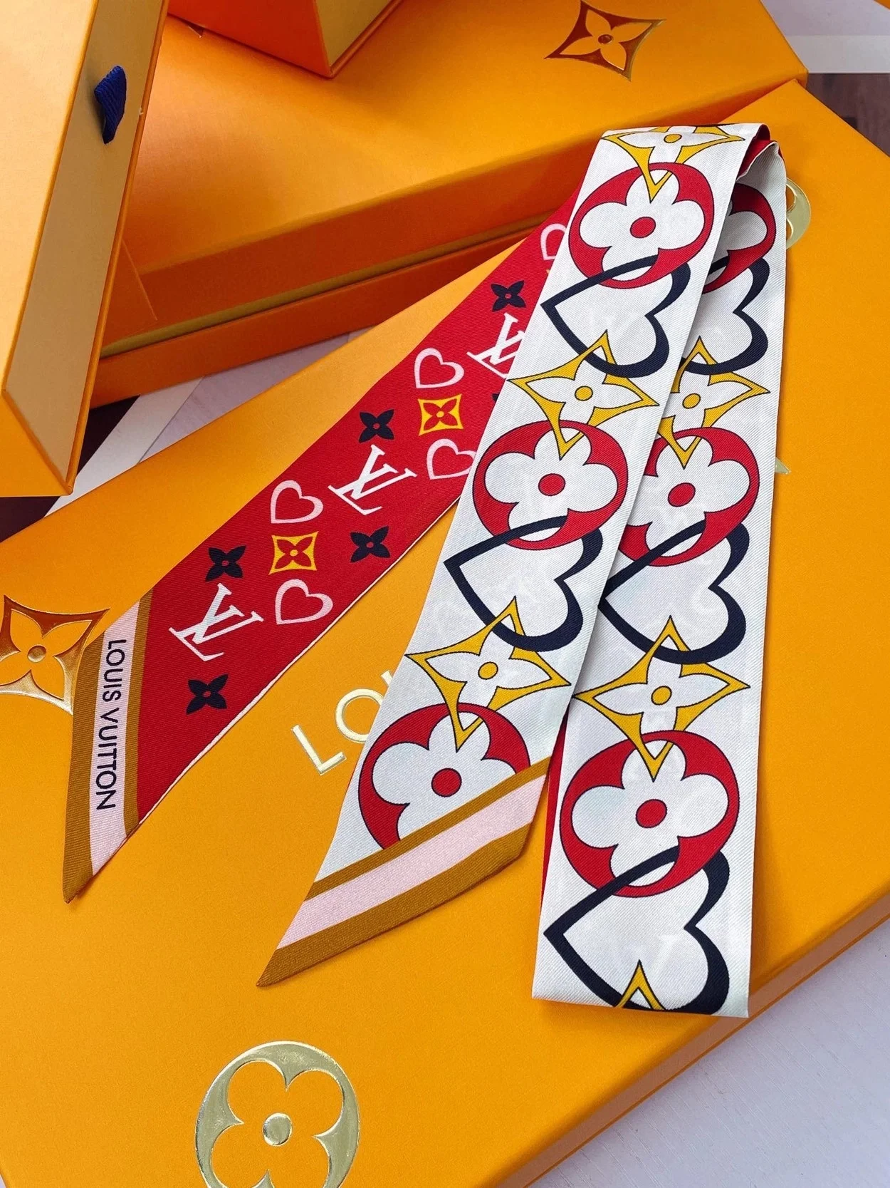 루이비통 비비 마이 트루 방도 스카프 M78117