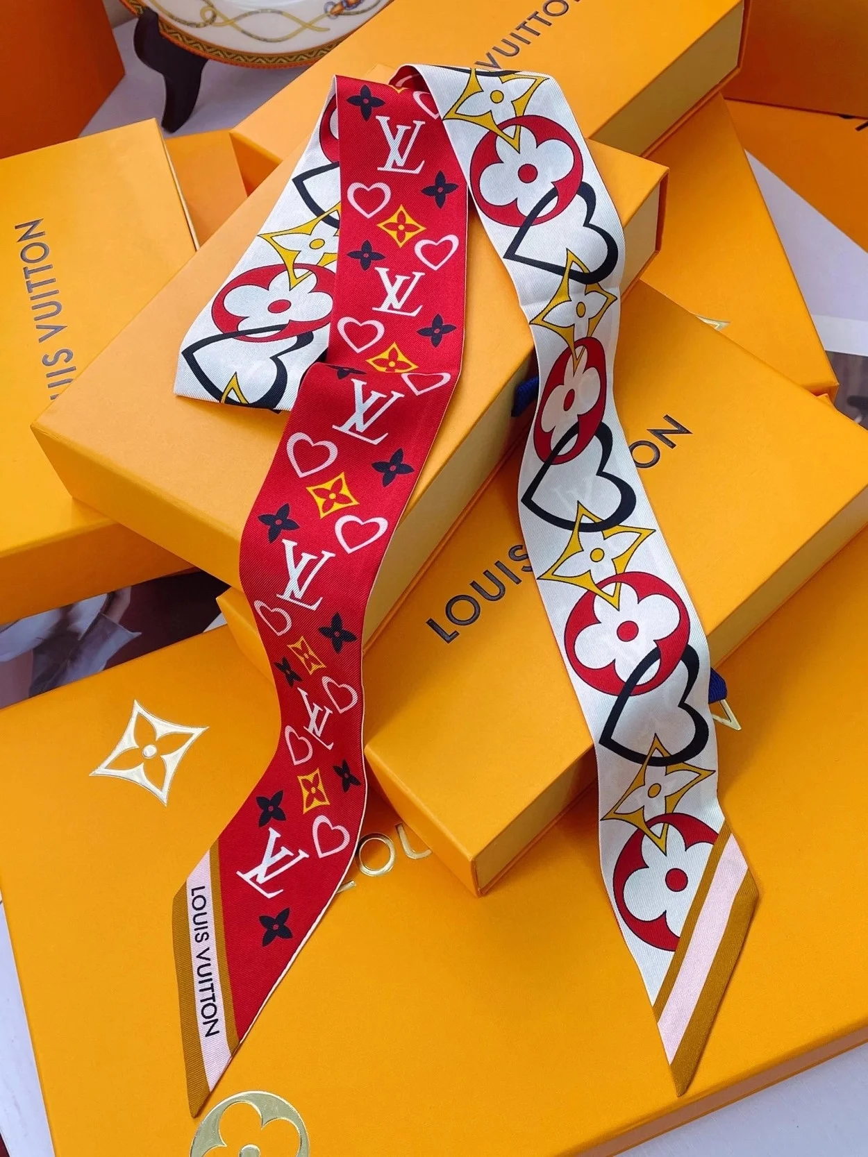 루이비통 비비 마이 트루 방도 스카프 M78117