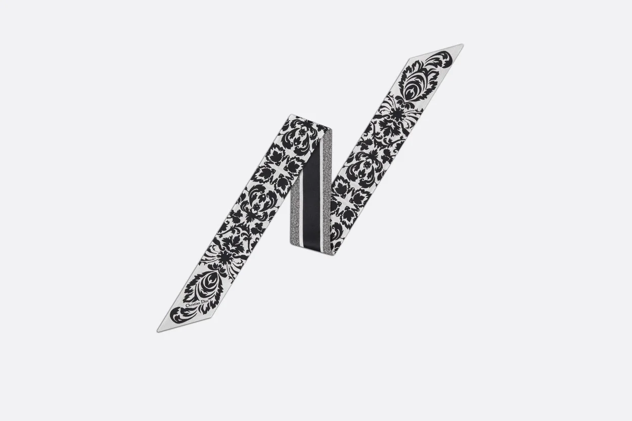 디올 화이트 앤 블랙 실크 트윌 미차 스카프