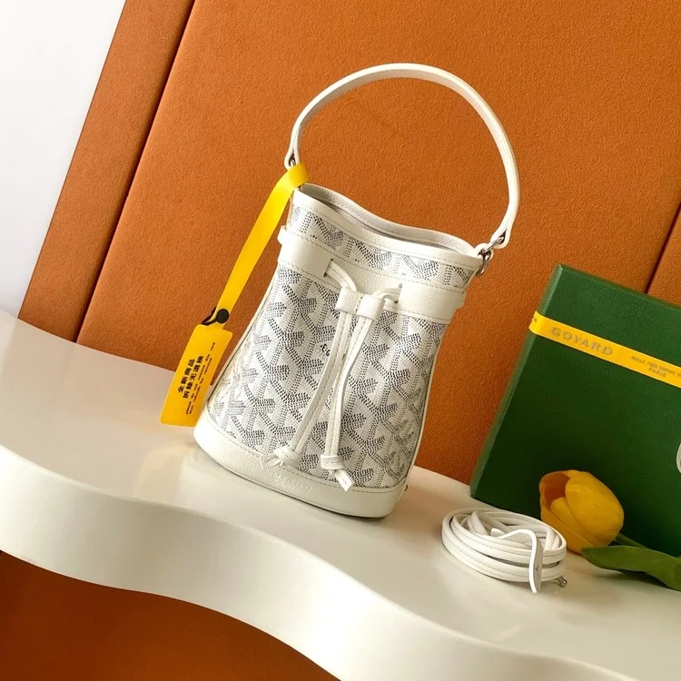 고야드 쁘띠 플롯 버킷백