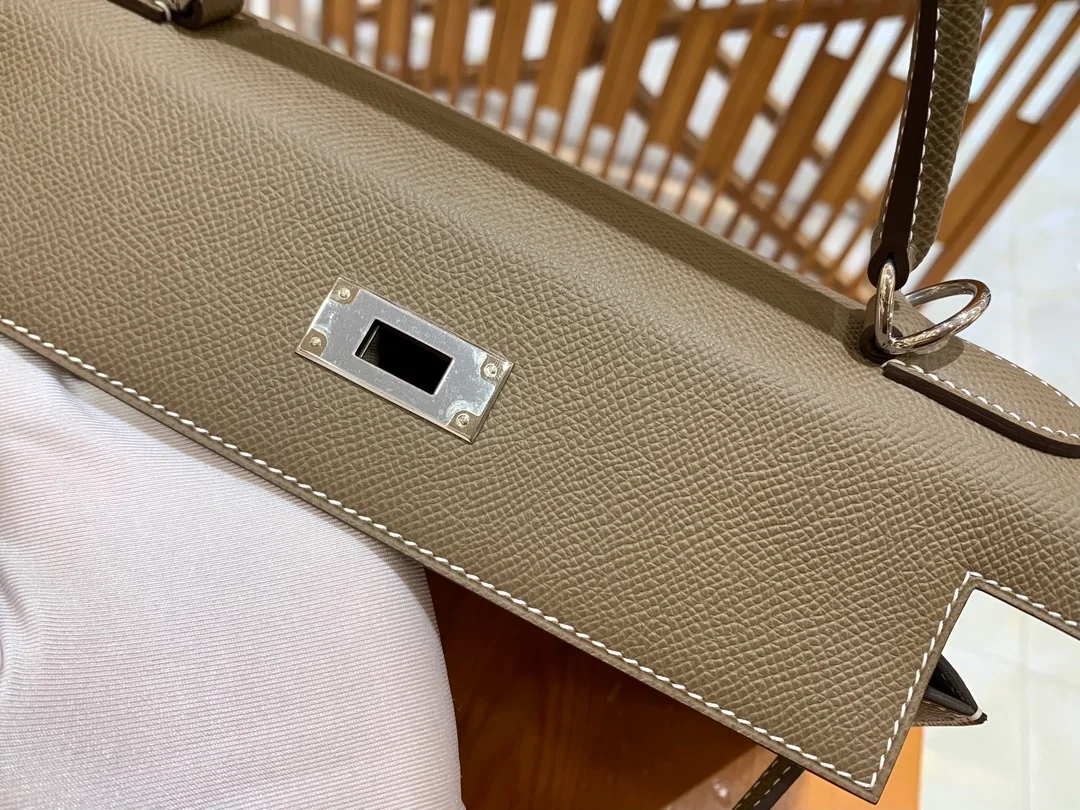 에르메스 켈리 28 셀리에 엘리펀트 그레이 실버 하드웨어 (100% HAND MADE)