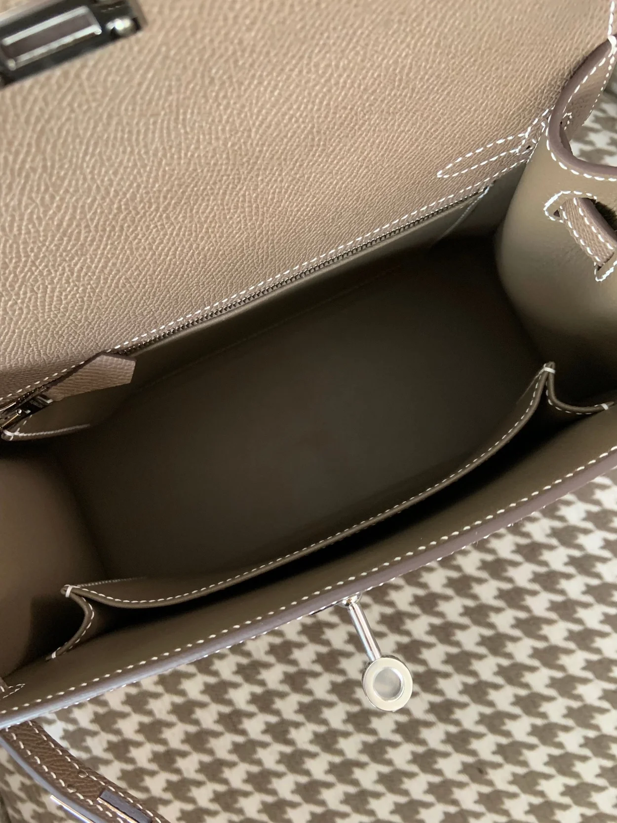 에르메스 켈리 25 셀리에 엘리펀트 그레이 실버 하드웨어 (100% HAND MADE)