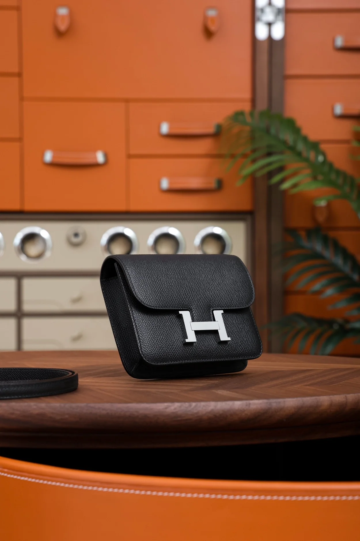 에르메스 콘스탄스 슬림 월렛 블랙 앱송 팔라듐 하드웨어 (100% HAND MADE)